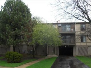 Foreclosed Home - QUAIL RIDGE CONDO, 60565