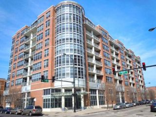 Foreclosed Home - 1200 W MONROE ST APT 416, 60607