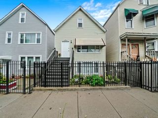 Foreclosed Home - 5007 S DAMEN AVE, 60609