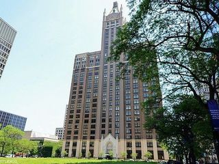 Foreclosed Home - 680 N LAKE SHORE DR APT 1413, 60611