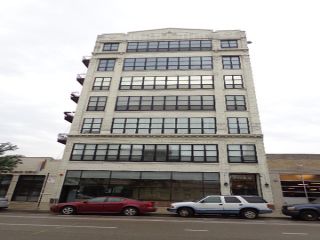Foreclosed Home - 2024 S Wabash Ave Apt 206, 60616