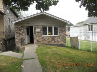 Foreclosed Home - 9938 S AVENUE J, 60617