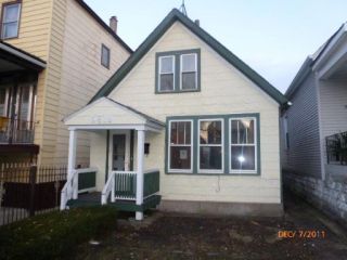 Foreclosed Home - 9619 S ESCANABA AVE, 60617