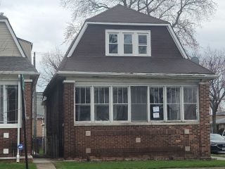 Foreclosed Home - 2001 E 93RD ST, 60617