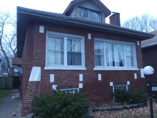 Foreclosed Home - 8040 S MERRILL AVE, 60617