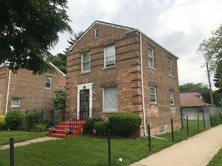 Foreclosed Home - 2628 E 92ND ST, 60617