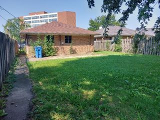 Foreclosed Home - 9529 S CONSTANCE AVE, 60617