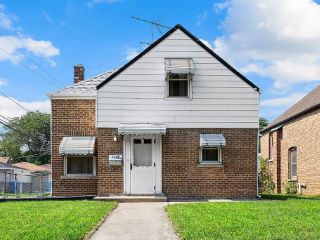 Foreclosed Home - 11142 S AVENUE C, 60617