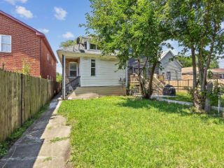 Foreclosed Home - 9147 S UNIVERSITY AVE, 60619