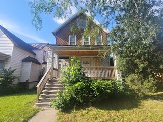 Foreclosed Home - 642 E 95TH ST, 60619