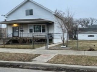 Foreclosed Home - 820 E 74TH ST, 60619
