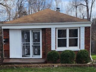 Foreclosed Home - 526 E 93RD ST, 60619