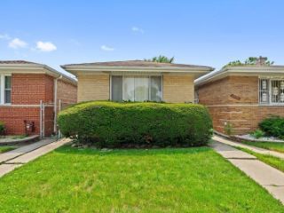 Foreclosed Home - 1411 E 83RD ST, 60619