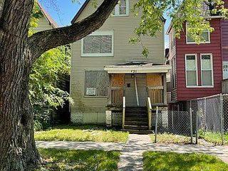 Foreclosed Home - 631 E 92ND PL, 60619