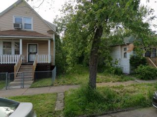Foreclosed Home - 9138 S BLACKSTONE AVE, 60619