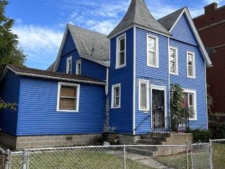 Foreclosed Home - 7527 S STEWART AVE, 60620