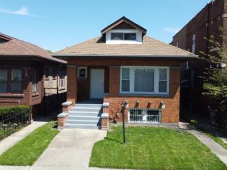 Foreclosed Home - 7613 S HERMITAGE AVE, 60620