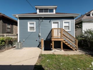 Foreclosed Home - 8120 S LAFLIN ST, 60620