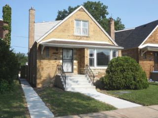Foreclosed Home - 8505 S ELIZABETH ST, 60620