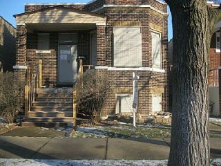 Foreclosed Home - 3155 S KOMENSKY AVE, 60623
