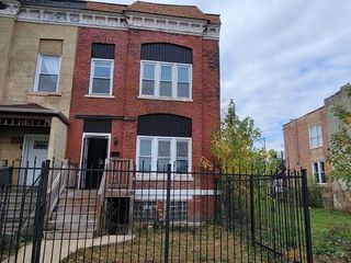 Foreclosed Home - 1908 S SAWYER AVE, 60623