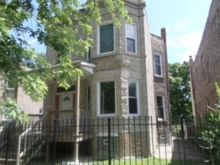 Foreclosed Home - 633 N Homan Ave, 60624