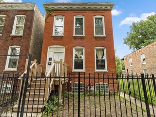 Foreclosed Home - 439 N LAWNDALE AVE, 60624