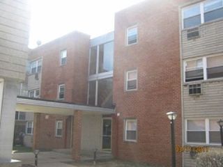 Foreclosed Home - 2409 W BALMORAL AVE APT 2G, 60625
