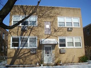 Foreclosed Home - 2708 W BALMORAL AVE APT 1W, 60625