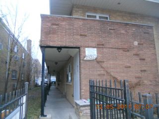 Foreclosed Home - 2520 W FOSTER AVE, 60625