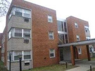 Foreclosed Home - 2411 W BALMORAL AVE APT 3G, 60625