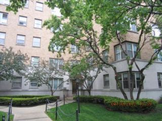 Foreclosed Home - 2606 W BALMORAL AVE APT 111, 60625