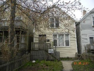 Foreclosed Home - 1808 W TOUHY AVE, 60626