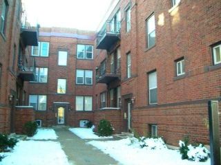 Foreclosed Home - 1621 W WALLEN AVE # 2W, 60626