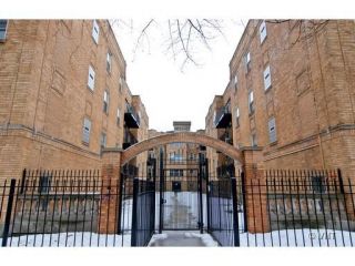 Foreclosed Home - 1633 W FARWELL AVE APT 3N, 60626