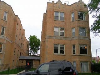 Foreclosed Home - 1673 W FARWELL AVE APT 2S, 60626