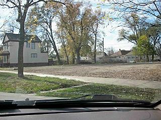 Foreclosed Home - 10550 S PERRY AVE, 60628