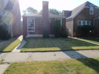 Foreclosed Home - 10429 S EBERHART AVE, 60628