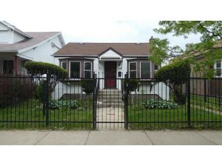 Foreclosed Home - 10212 S Lafayette Ave, 60628