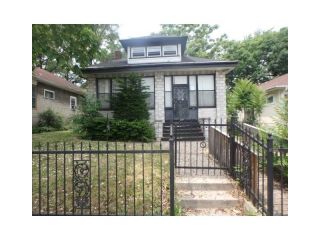 Foreclosed Home - 12026 S Harvard Ave, 60628