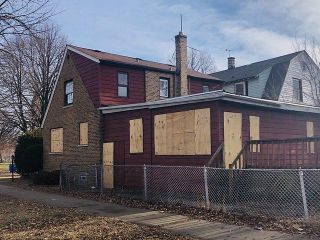 Foreclosed Home - 10400 S Union Ave, 60628