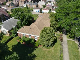 Foreclosed Home - 9600 S PERRY AVE, 60628