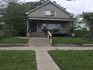 Foreclosed Home - 12220 S WALLACE ST, 60628