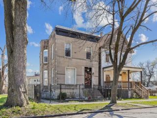 Foreclosed Home - 57 W 111TH PL, 60628