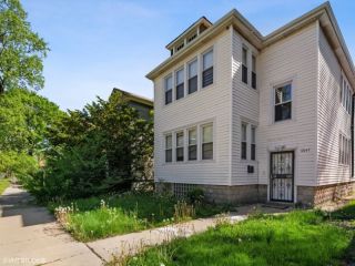 Foreclosed Home - 12047 S WENTWORTH AVE, 60628