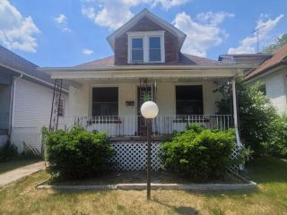 Foreclosed Home - 10518 S PERRY AVE, 60628