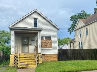 Foreclosed Home - 10205 S WALLACE ST, 60628
