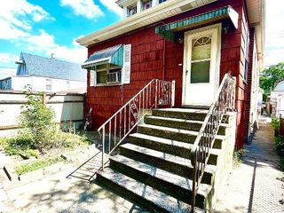 Foreclosed Home - 5821 S CALIFORNIA AVE, 60629