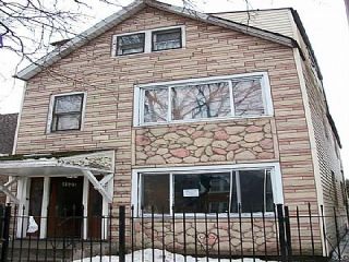 Foreclosed Home - 4623 S WHIPPLE ST, 60632