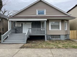 Foreclosed Home - 6015 S WOLCOTT AVE, 60636